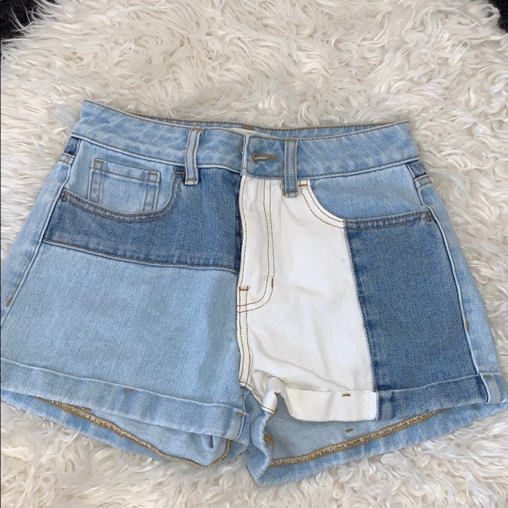 Jean shorts- Mom jean style